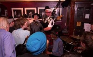 image011 and the hard rocking bagpipes !