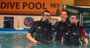 Dive pool